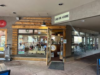 Daly Bottle Shop