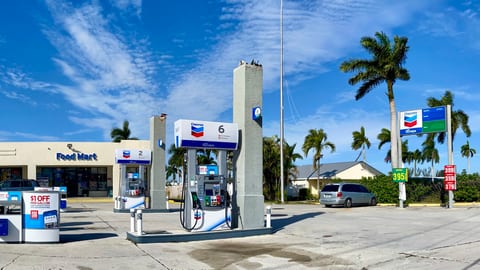 One Stop Chevron