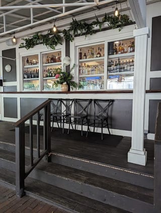 La Residence Rest  & Bar