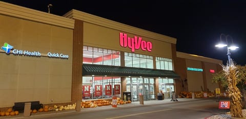 Hy Vee Food Store