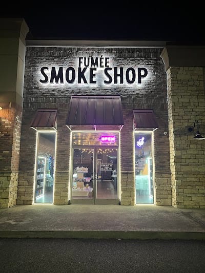Fum���e Smoke Shop