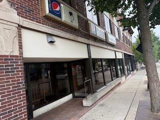 Plaza Tavern & Grill