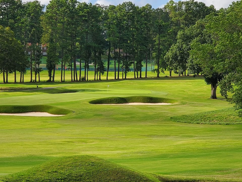 Holston Hills Country Club