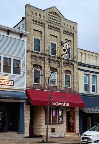 Sir James Pub