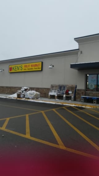 Kens Fruit Market