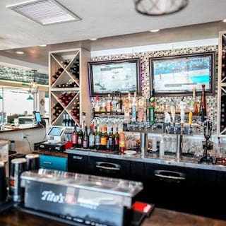 Zeffiro Pizzeria Downtown