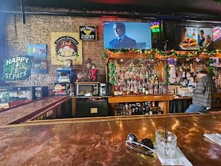 Garden District Pub