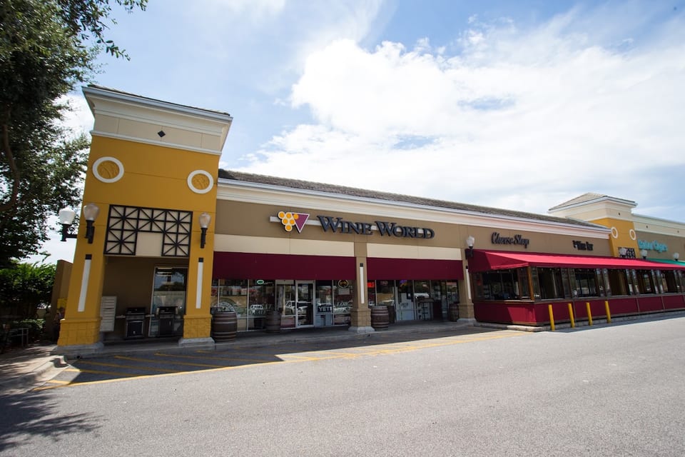 Wine World Outlet