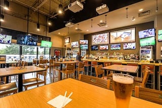 Buffalo Wild Wings Grill & Bar