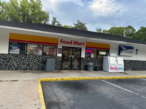 Harbor Food Mart