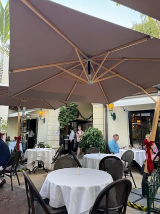 Cafe Flora