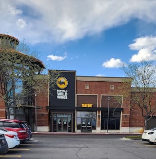 Buffalo Wild Wings Gril #806