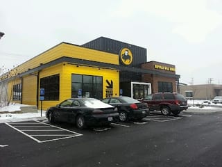 Buffalo Wild Wings Gril #393
