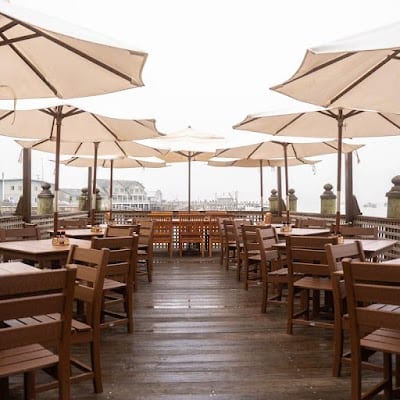 27 Fathoms Waterfront Grille