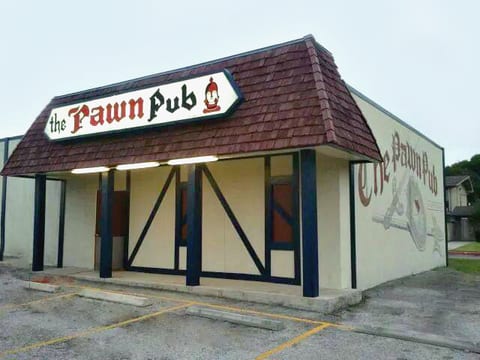 The Pawn Pub