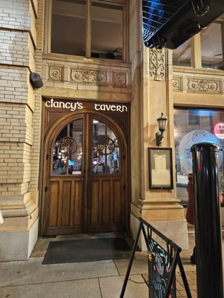 Clancys Tavern & Whiskey