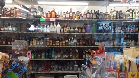 Tokay Food & Liquor