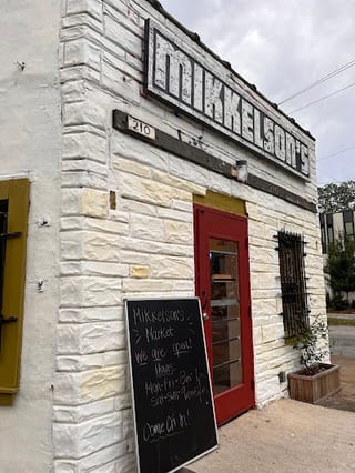 Mikkelsons Market