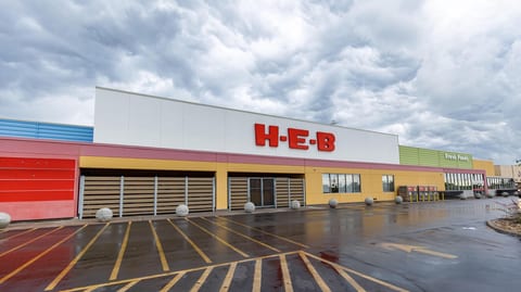 H E B Food Store #387