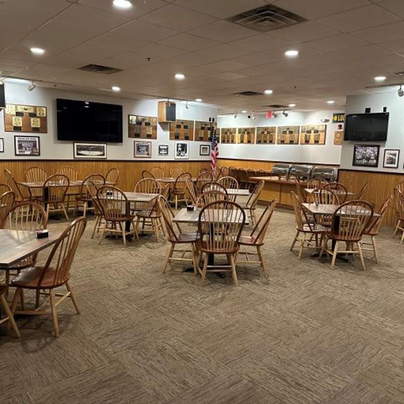 Gippers Sports Grill