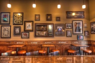 Mortimers Coffee & Pub