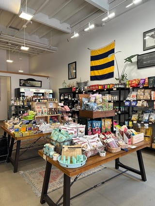 Deuce's Market