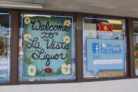 La Vista Liquor