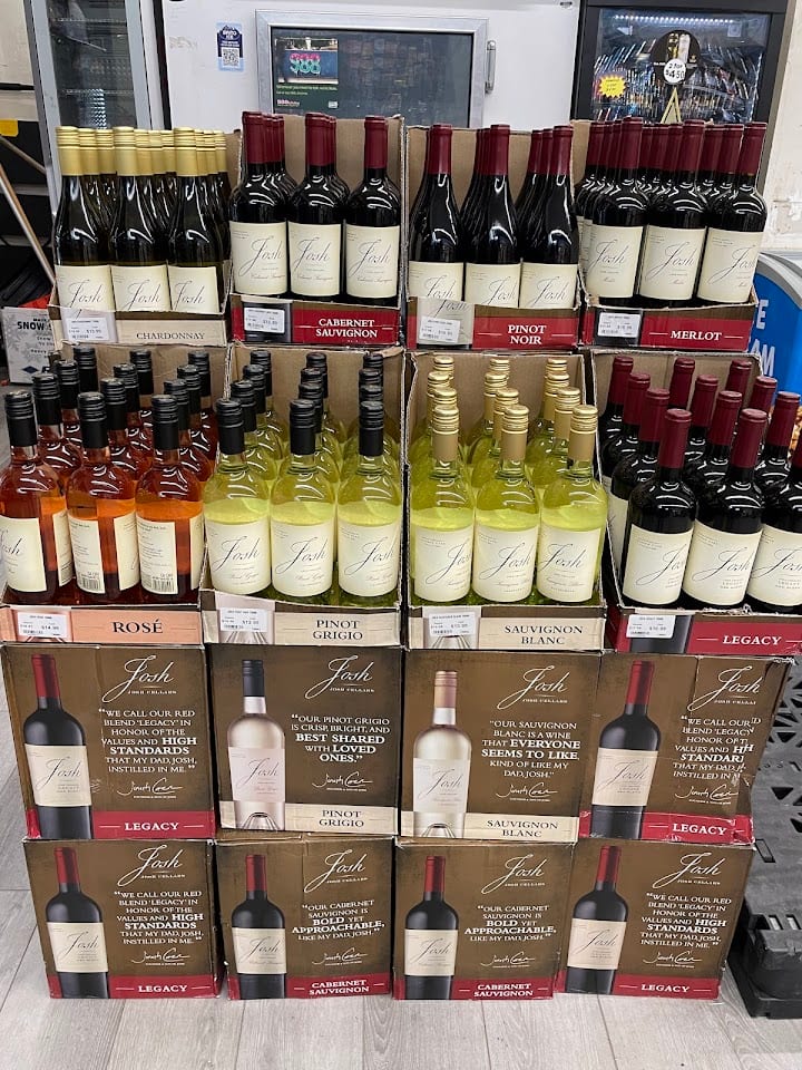 Your Neighborhood Market Salem