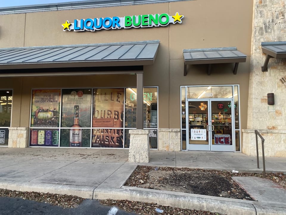 Liquor Bueno - Creekside - (3018)