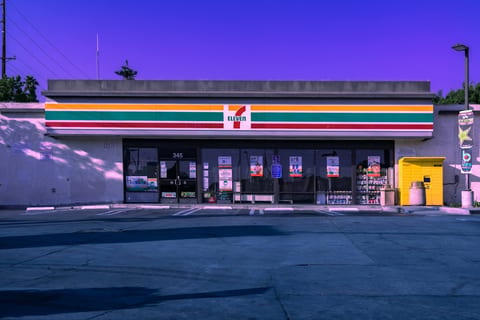 7 Eleven