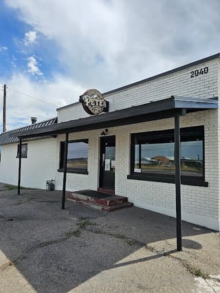 Petes Place Bar & Grill