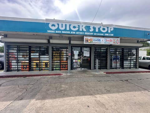 Blanco Short Stop