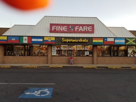 Fine Fare Supermarket Liquor