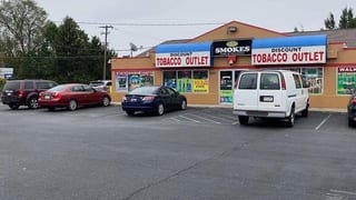 Ez Smokes tobacco outlet