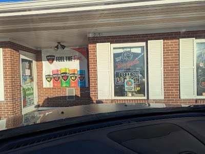 Kellys Liquor Store
