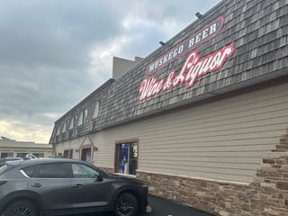 Muskego Beer & Liquor