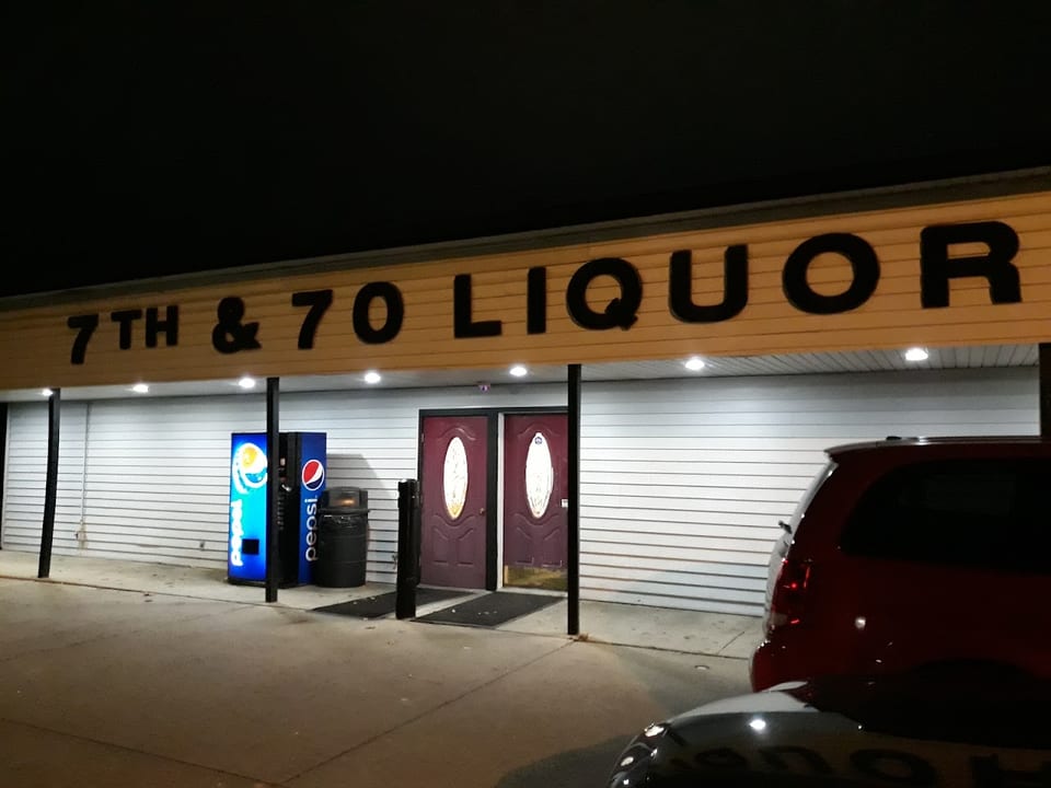 Bowers 7th And 70 Liquor