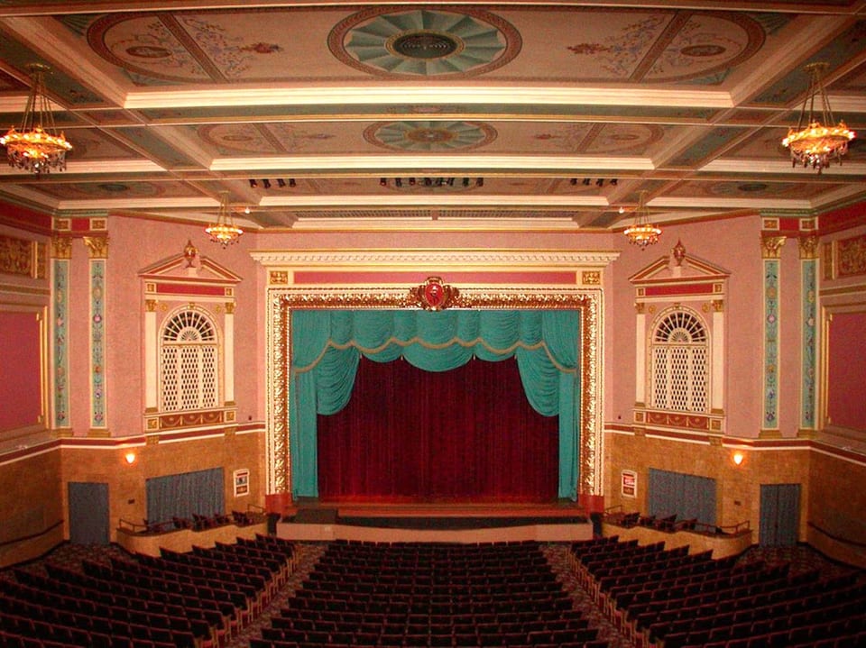 Stadium Theatre Foundatio