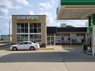 Good Spirits Wine And Tobacco