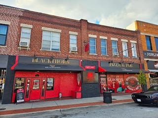 Blackthorn Pizza & Pub