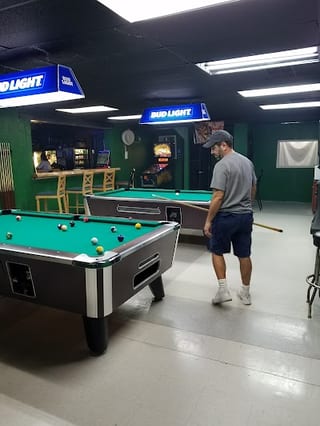 Sullys Tavern