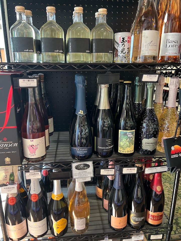 Austins Select Market