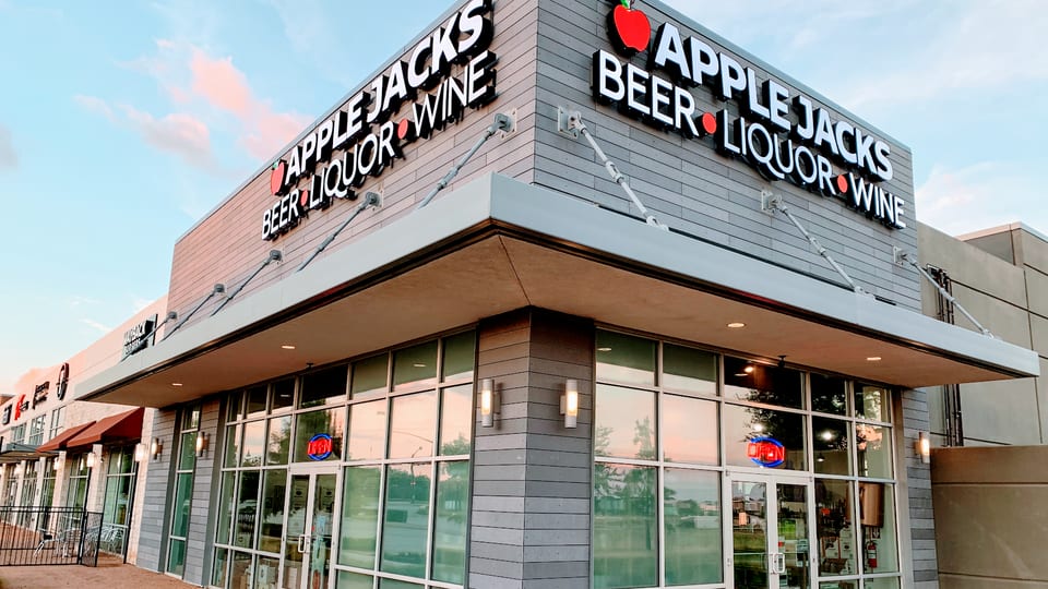 Applejacks Liquor