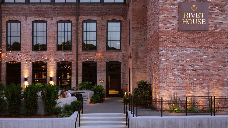 Rivet House Hotel