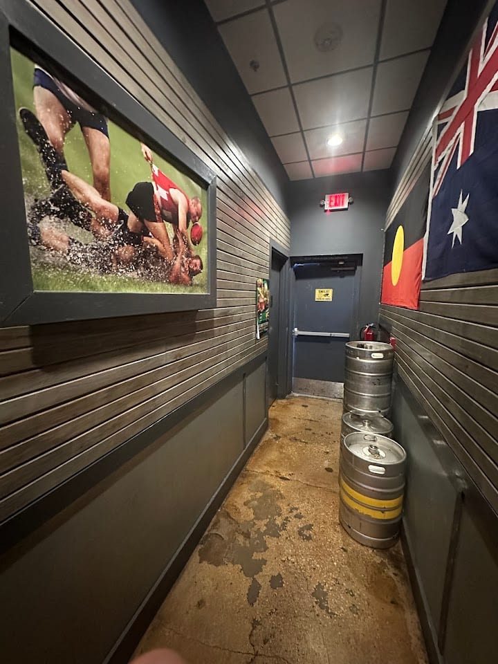 The Roo Pub