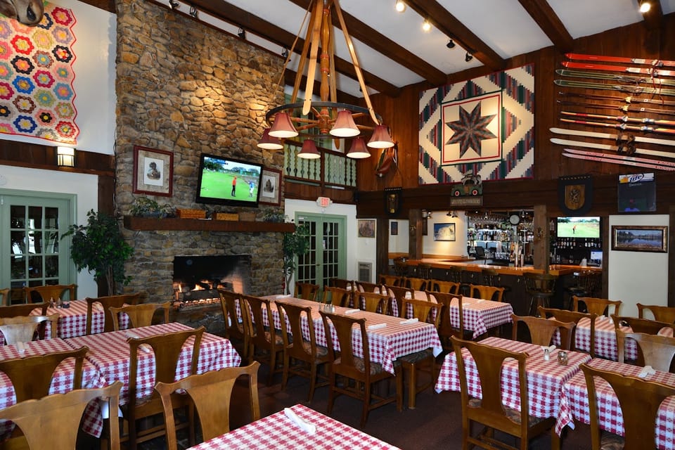 Bullwinkles Restaurant