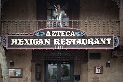 Azteca Restaurant & Lounge