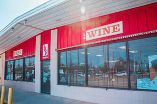 D & B Liquor #d48