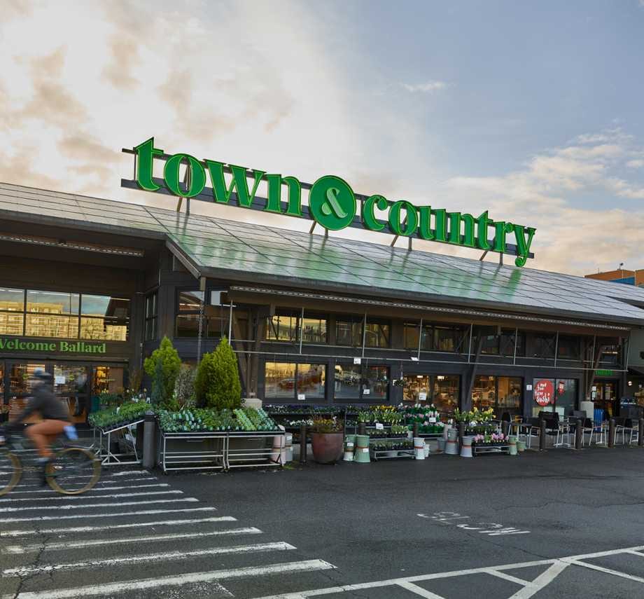 Town & Country | Ballard Market