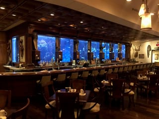 Hemingways Restaurant